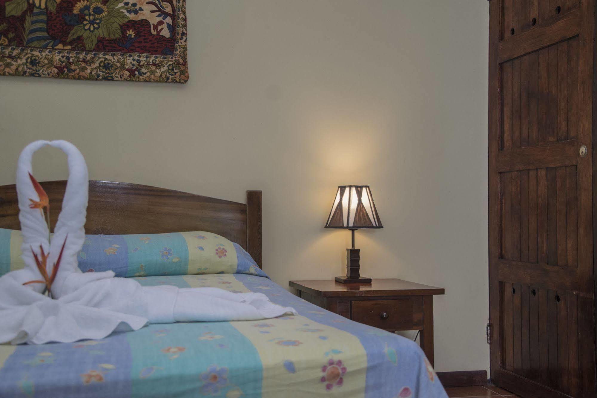Condominio Villas El Parque Manuel Antonio Eksteriør bilde