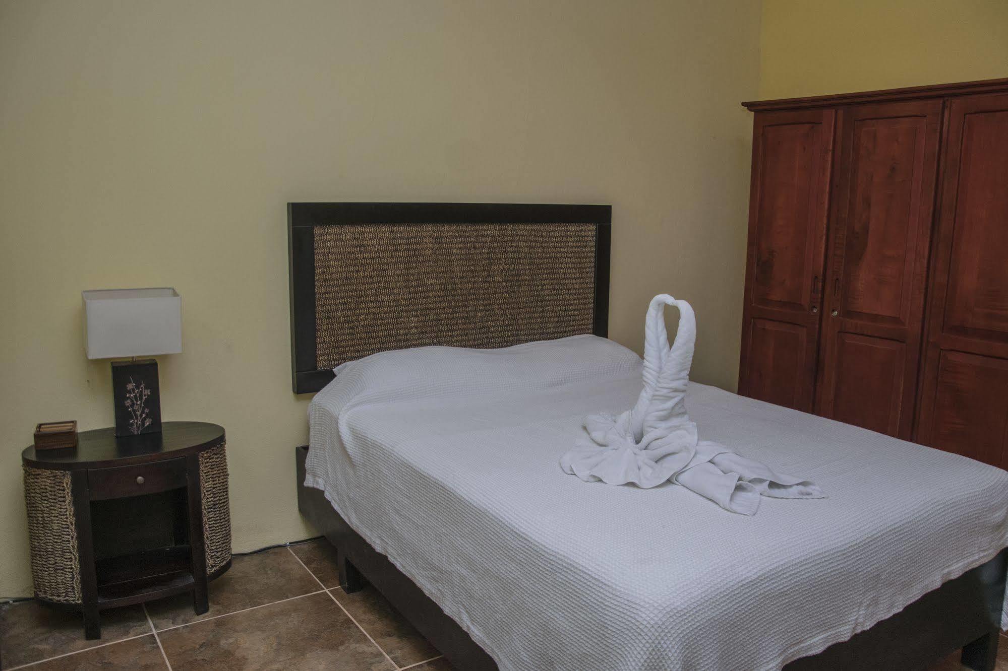 Condominio Villas El Parque Manuel Antonio Eksteriør bilde